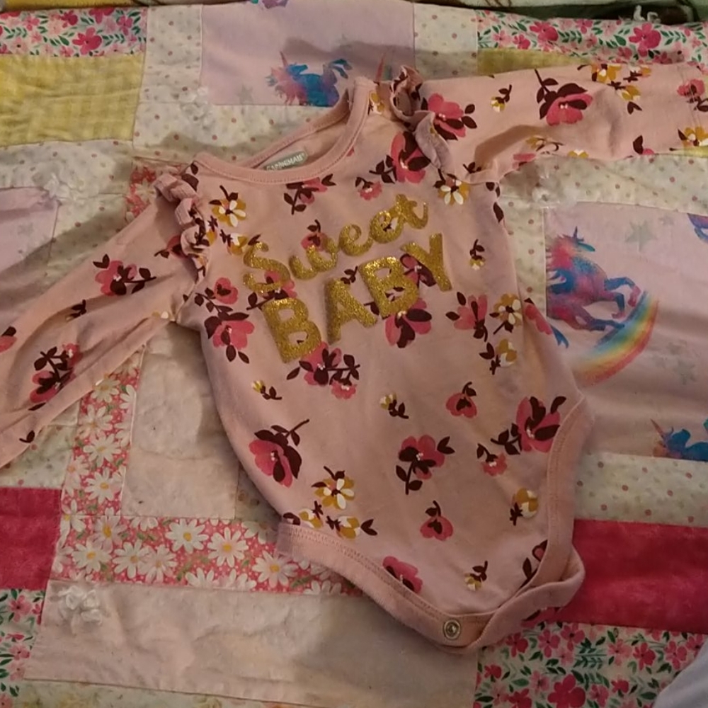 Long sleeve onesie